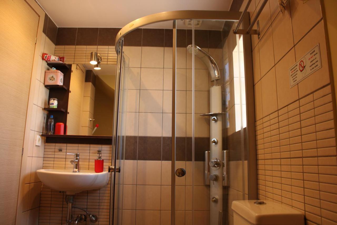 T&A Apartment,Near The Sea. Marathón 外观 照片